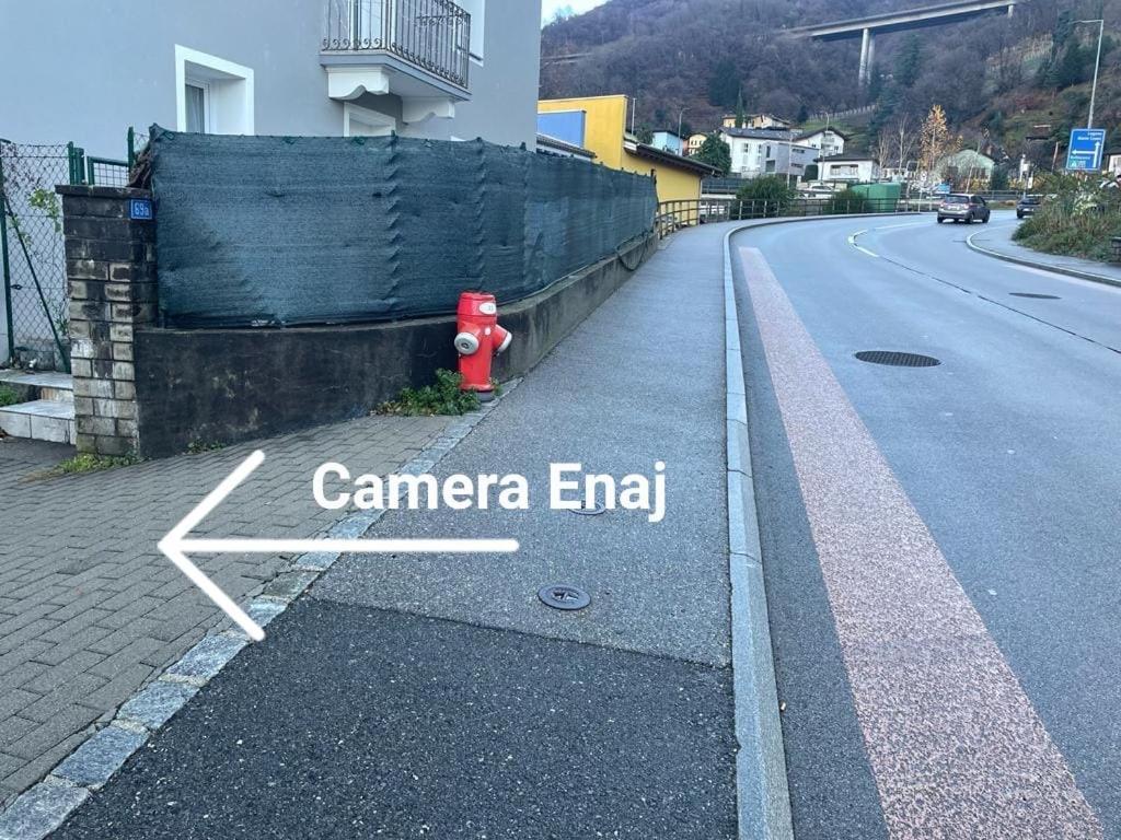 Camera Enaj Cadenazzo Екстер'єр фото